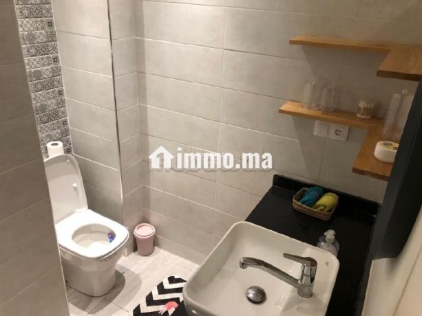 appartement-de-95m2-meuble-a-louer-big-10