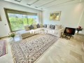 une-villa-de-prestige-de-251-m2-small-9