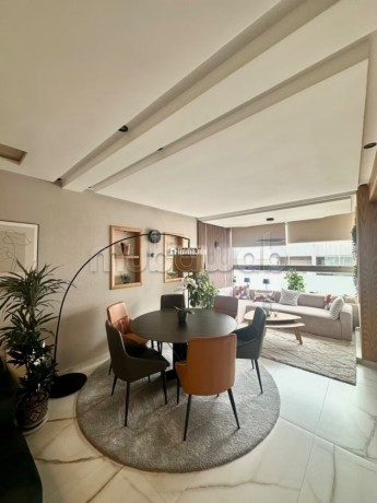 appartement-haut-de-gamme-de-86-m2-entierement-meuble-big-2