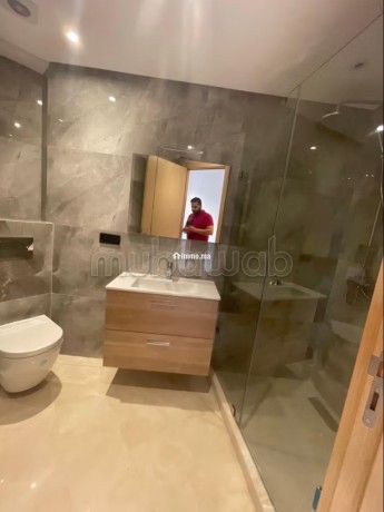 bel-appartement-en-location-a-riyad-surface-de-110-m2-avec-ascenseur-big-2