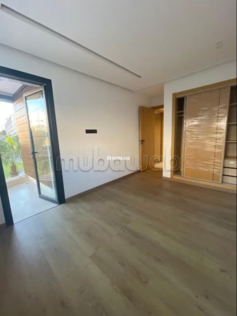 bel-appartement-en-location-a-riyad-surface-de-110-m2-avec-ascenseur-big-3