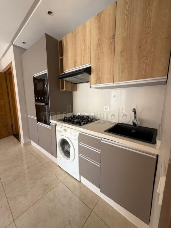 location-dun-appartement-a-agdal-1-chambre-service-de-concierge-et-climatisation-big-1