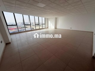 plareaux-bureaux-67m2-rocher-noire