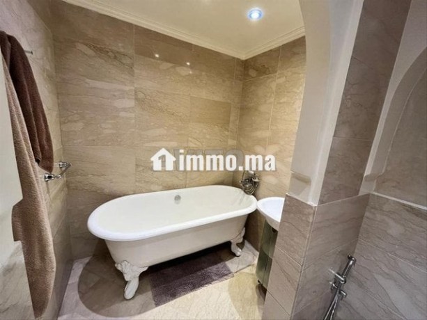 appartement-a-louer-160-m2-a-marrakech-big-5