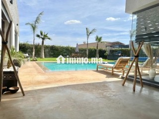 villa-de-haut-standing-a-vendre-a-route-de-ouarzazate-3-belles-chambres-meuble