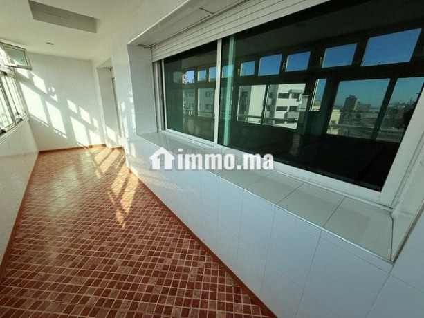 appartement-a-louer-130-m2-a-casablanca-big-5