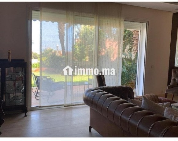 villa-a-louer-vue-sur-mer-a-ain-diab-piscine-big-2