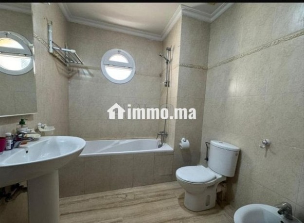 villa-a-louer-vue-sur-mer-a-ain-diab-piscine-big-3