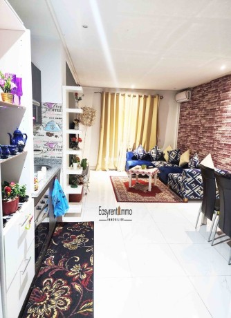 studio-a-location-courte-duree-au-maarif-big-2