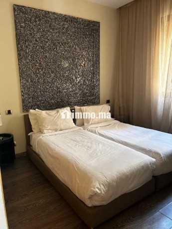 superbe-appartement-situe-au-vizir-center-parc-big-5