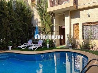 a-7-minutes-de-gueliz-superbe-villa-targa