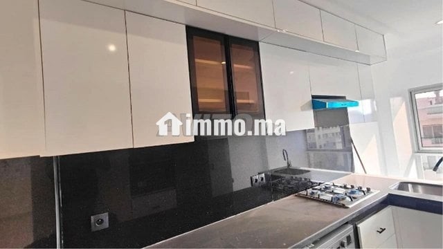 appartement-a-louer-100-m2-a-casablanca-big-9