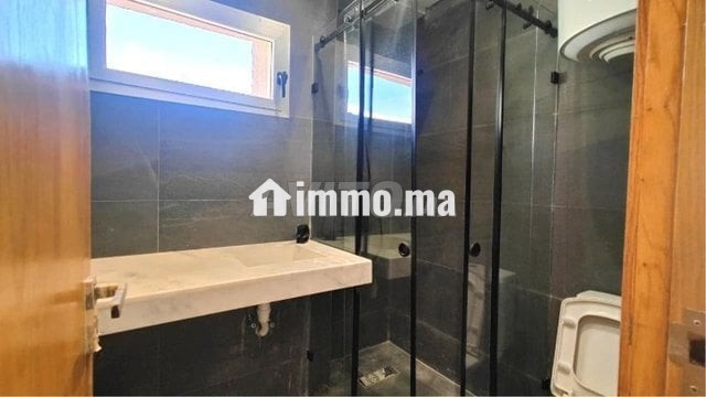 appartement-a-louer-100-m2-a-casablanca-big-10