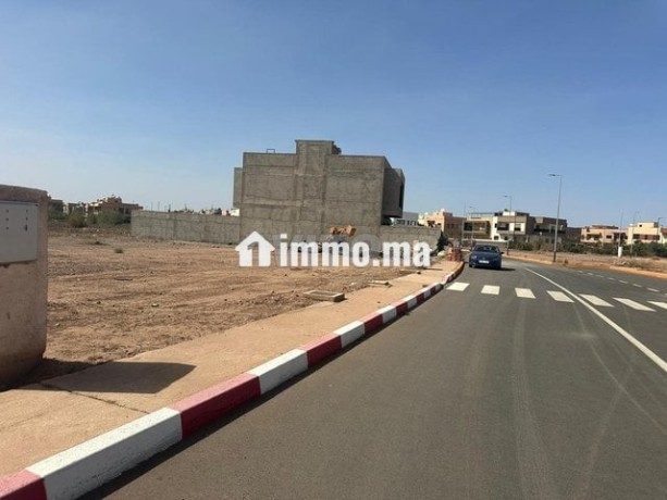lot-de-terrain-pour-villa-a-vendre-big-1