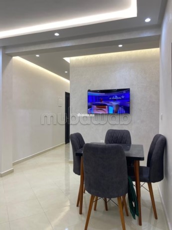 appartements-a-louer-a-de-la-plage-1-piece-antenne-parabolique-et-porte-blindee-big-1