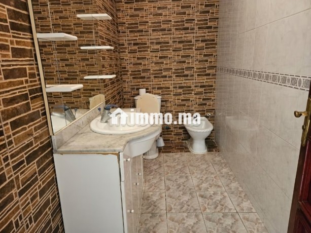 loue-bel-appt-meuble-rdc-piscine-big-7