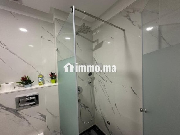 appartement-a-louer-76-m2-a-casablanca-big-7