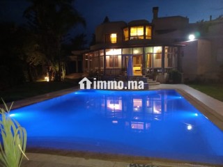 villa-meublee-avec-piscine-location-de-vacances