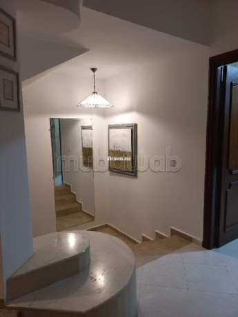 villa-meublee-avec-piscine-location-de-vacances-big-8