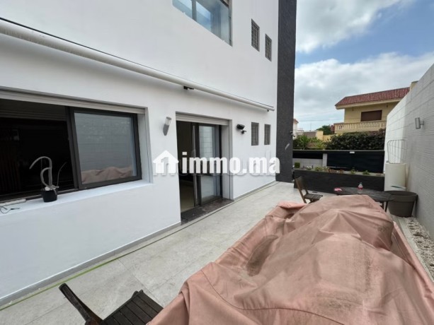 magnifique-villa-a-louer-a-franceville-surface-de-400-m2-bien-meuble-big-5