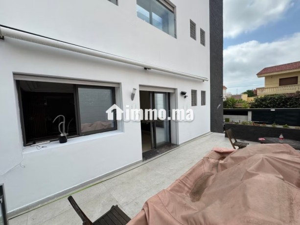 magnifique-villa-a-louer-a-franceville-surface-de-400-m2-bien-meuble-big-6