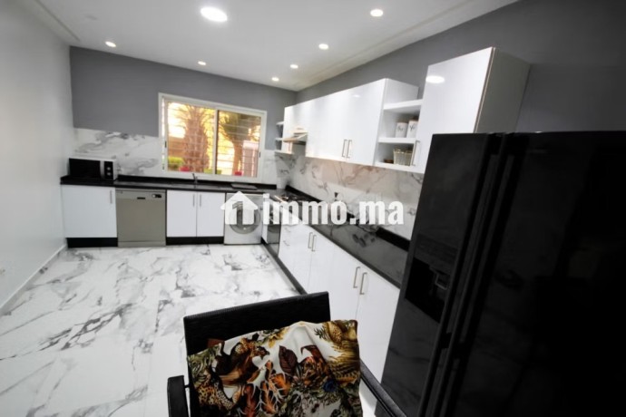 loue-ain-diab-luxe-villa-meublee-5-ch-piscine-big-6