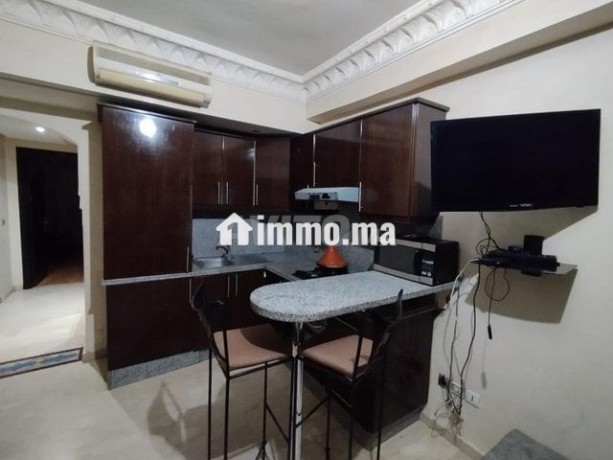 chic-studio-proche-de-toutes-commodites-big-1