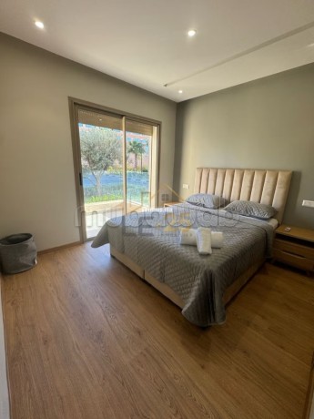appartement-de-luxe-en-residence-avec-piscine-big-2
