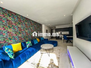 triangle-dor-studio-meuble-tres-bien-ensoleille