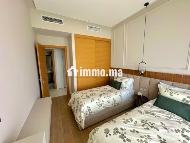 appartement-meuble-de-luxe-avec-balcon-a-louer-big-10
