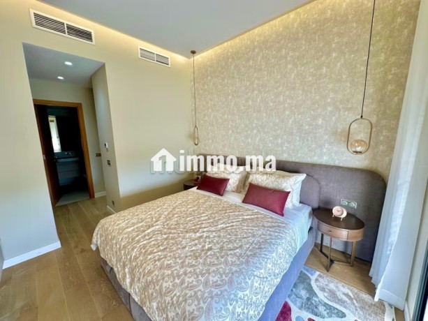 appartement-meuble-de-luxe-avec-balcon-a-louer-big-7