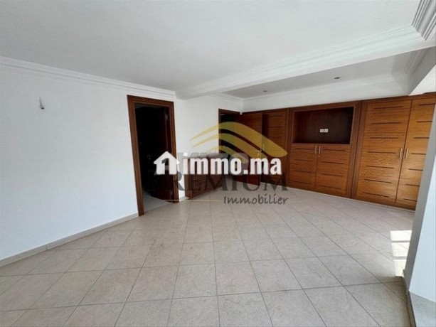 a-louer-jolie-villa-renovee-big-4