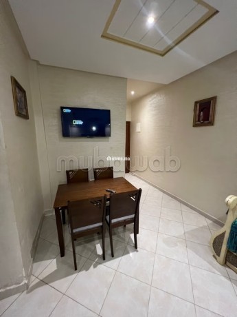 tres-belle-appartement-meuble-clim-disponible-big-1