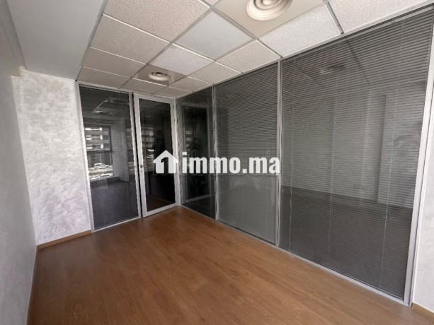 bureaux-a-louer-a-maarif-surface-de-60-m2-fenetres-avec-double-vitrage-et-porte-blindee-big-6