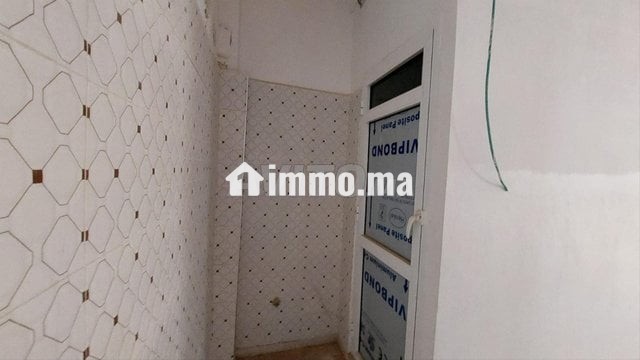 magasin-a-vendre-215m2-big-7