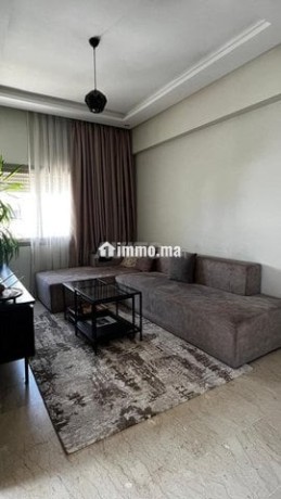 location-studio-meuble-quartier-des-hopitaux-big-0