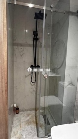 location-studio-meuble-quartier-des-hopitaux-big-1