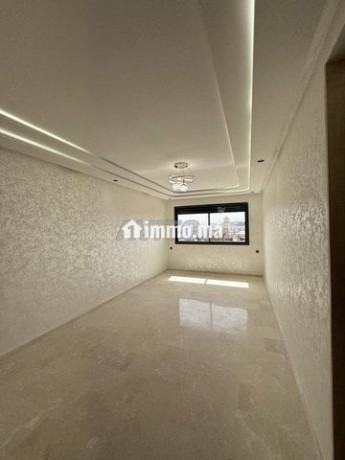 appartement-a-louer-a-cote-de-la-clinique-chikh-big-0