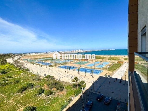 location-longue-duree-vue-mer-et-piscine-big-10
