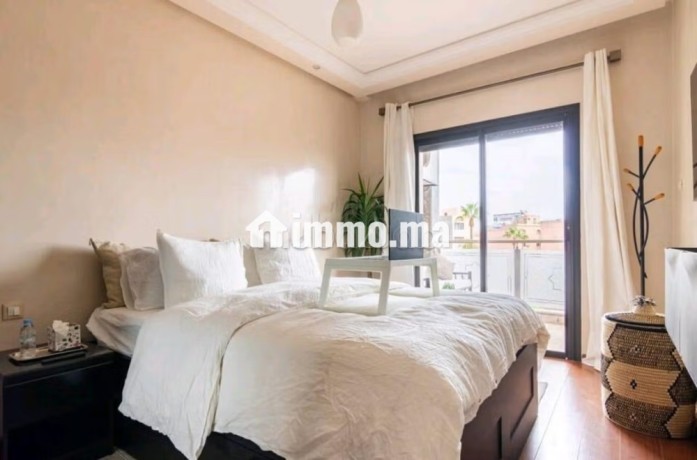 studio-meuble-a-vendre-proche-commodites-big-6