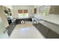 location-de-bureaux-en-hassan-centre-ville-superficie-700-m2-double-vitrage-et-porte-blindee-small-3