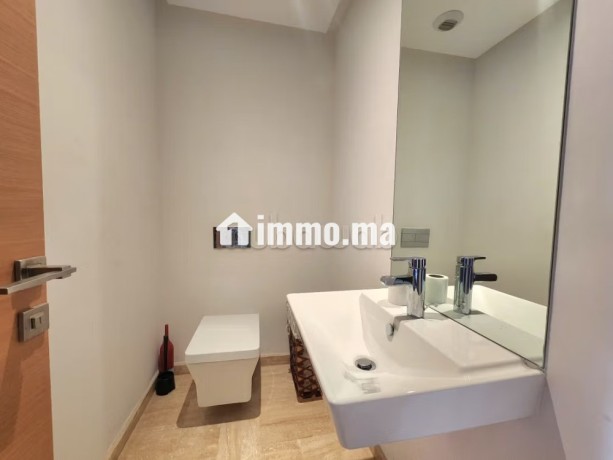 louez-cet-appartement-a-casablanca-finance-city-surface-totale-120-m2-bien-meuble-big-2