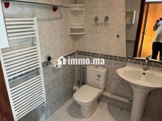 grand-appartement-avec-terrasse-haut-agdal-big-4