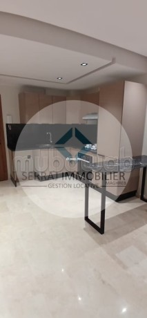 a-louer-studio-haut-standing-a-proximite-de-um6-big-4