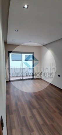 a-louer-studio-haut-standing-a-proximite-de-um6-big-5