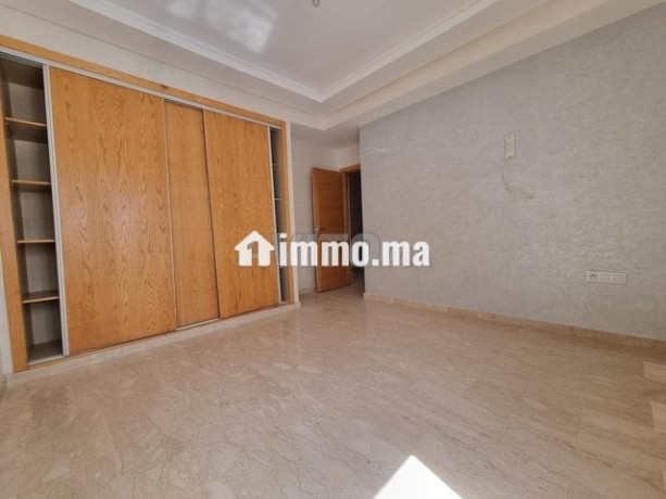 appartement-a-louer-135-m2-a-casablanca-big-12