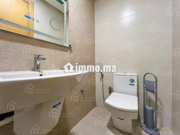 plateau-bureau-90m2-a-vendre-rue-fes-tanger-big-2