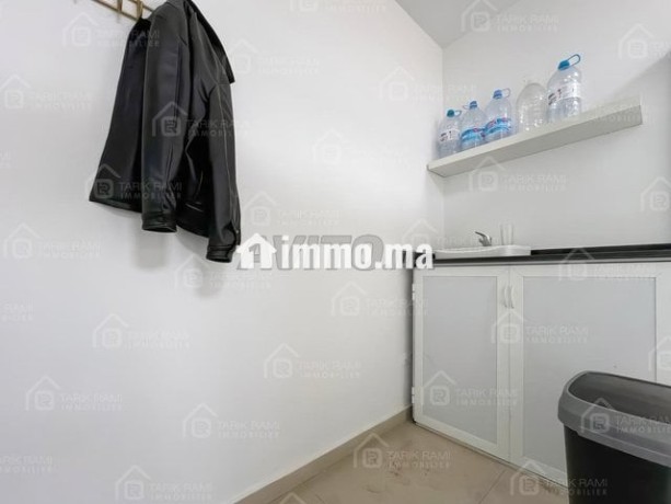 plateau-bureau-90m2-a-vendre-rue-fes-tanger-big-8