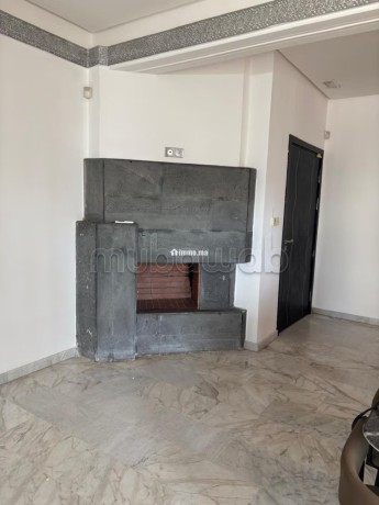 appartement-idealement-situe-a-fes-big-2