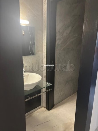 appartement-idealement-situe-a-fes-big-8